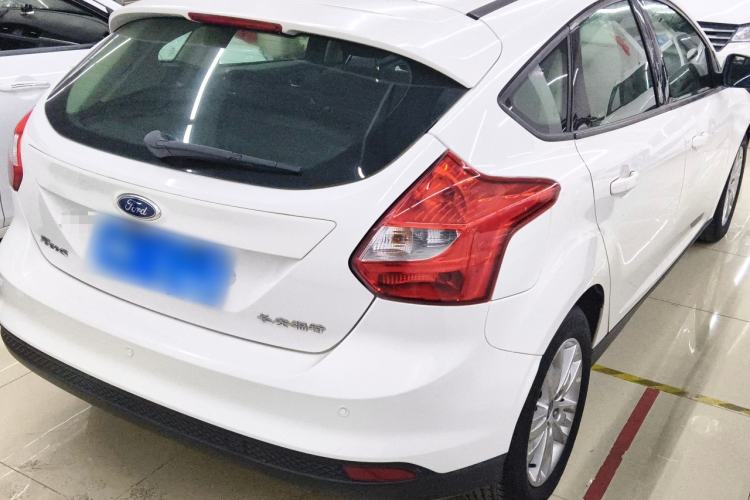Used Ford Focus 2012 Hatchback 1.6L Automatic Comfort Model Rear Right 45 Deg