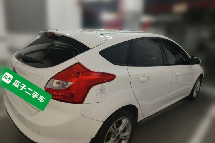 Used Ford Focus 2012 Hatchback 1.6L Automatic Fashion Edition Rear Right 45 Deg