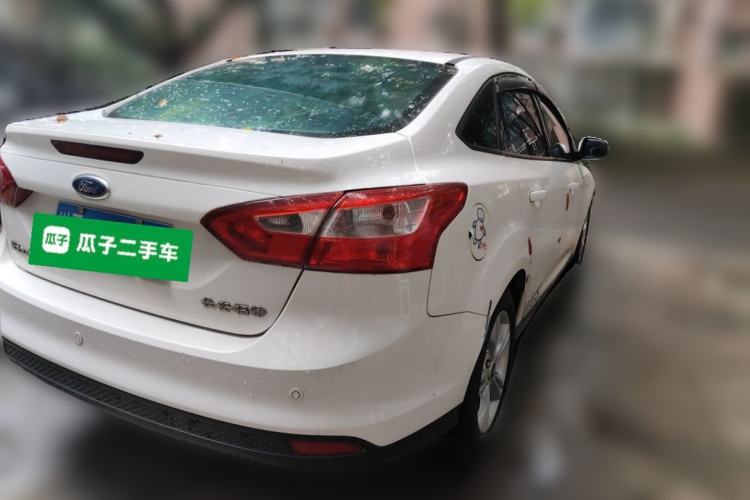Used Ford Focus 2012 Sedan 1.6L Manual Fashion Edition Rear Right 45 Deg