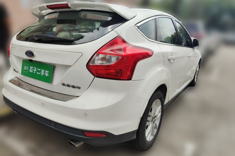 Used Ford Focus 2012 Hatchback 1.6L Automatic Comfort Model Rear Right 45 Deg