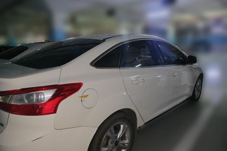 Used Ford Focus 2012 Sedan 1.6L Automatic Fashion Edition Rear Right 45 Deg