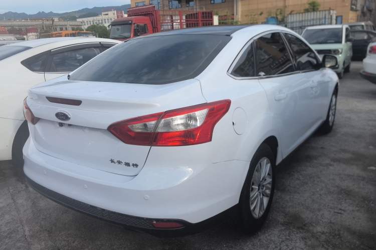 Used Ford Focus 2012 Sedan 1.6L Automatic Comfort Model Rear Right 45 Deg