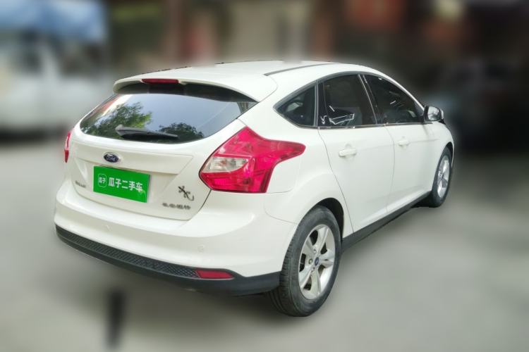 Used Ford Focus 2012 Hatchback 1.6L Automatic Fashion Edition Rear Right 45 Deg