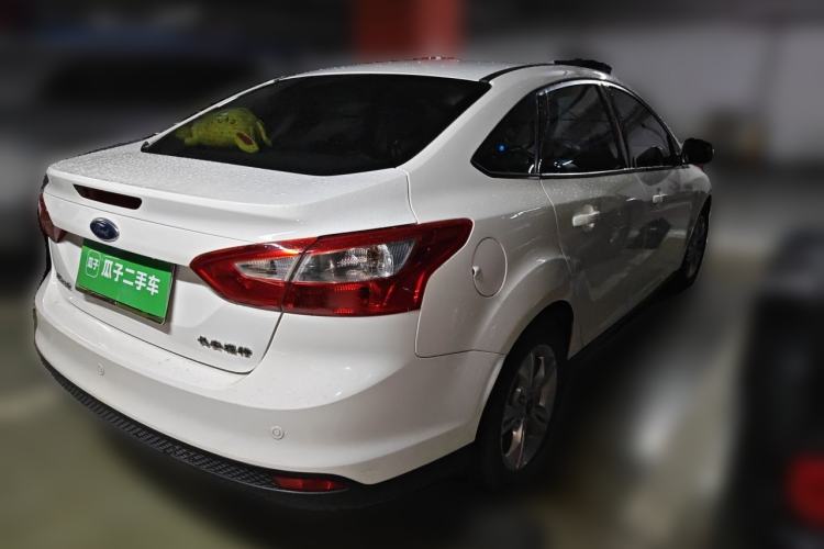 Used Ford Focus 2012 Sedan 1.6L Automatic Fashion Edition Rear Right 45 Deg