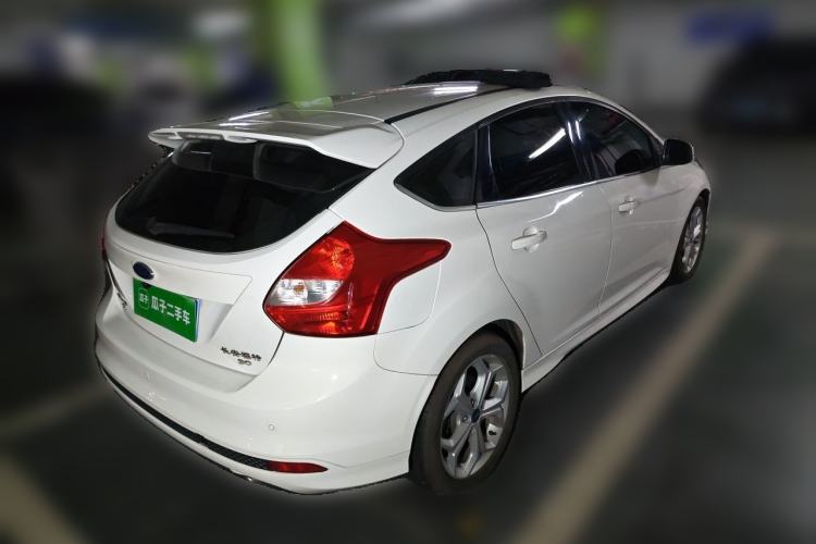 Used Ford Focus 2012 Hatchback 2.0L Automatic Luxury Sport Model Rear Right 45 Deg