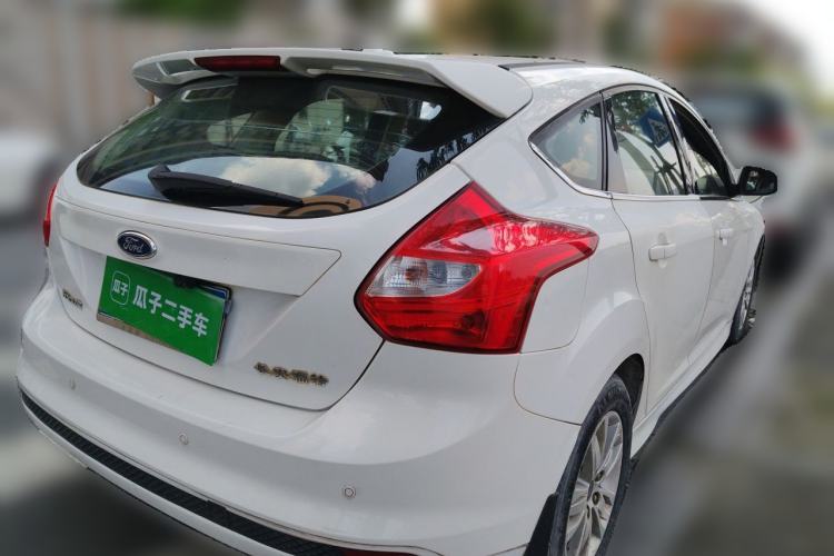Used Ford Focus 2012 Hatchback 1.6L Manual Comfort Model Rear Right 45 Deg