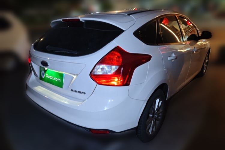 Used Ford Focus 2012 Hatchback 1.6L Automatic Comfort Model Rear Right 45 Deg