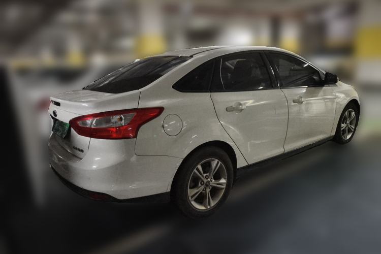 Used Ford Focus 2012 Sedan 1.6L Automatic Fashion Edition Rear Right 45 Deg
