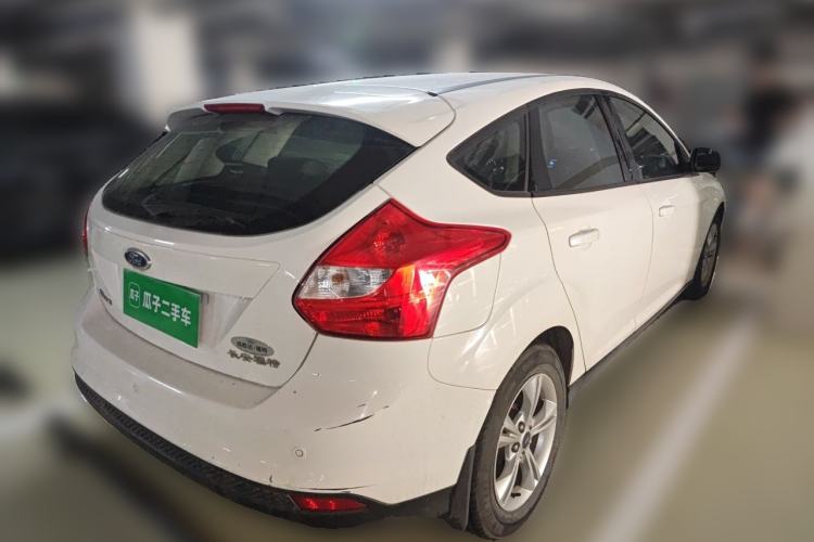 Used Ford Focus 2012 Hatchback 1.6L Automatic Fashion Edition Rear Right 45 Deg