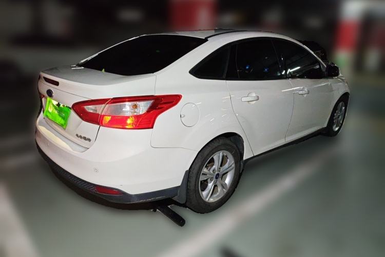 Used Ford Focus 2012 Sedan 1.6L Automatic Fashion Edition Rear Right 45 Deg