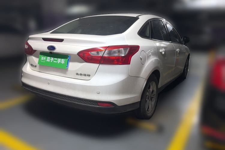 Used Ford Focus 2012 Sedan 1.6L Manual Fashion Edition Rear Right 45 Deg