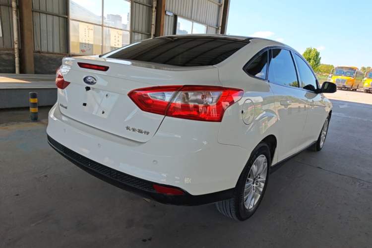 Used Ford Focus 2012 Sedan 1.6L Automatic Comfort Model Rear Right 45 Deg
