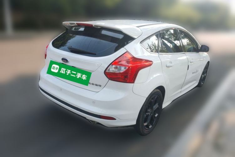 Used Ford Focus 2012 Hatchback 2.0L Automatic Luxury Sport Model Rear Right 45 Deg