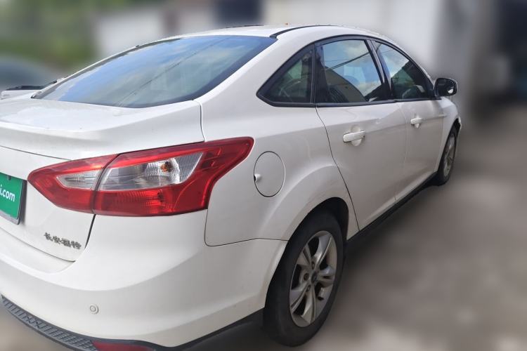 Used Ford Focus 2012 Sedan 1.6L Manual Fashion Edition Rear Right 45 Deg