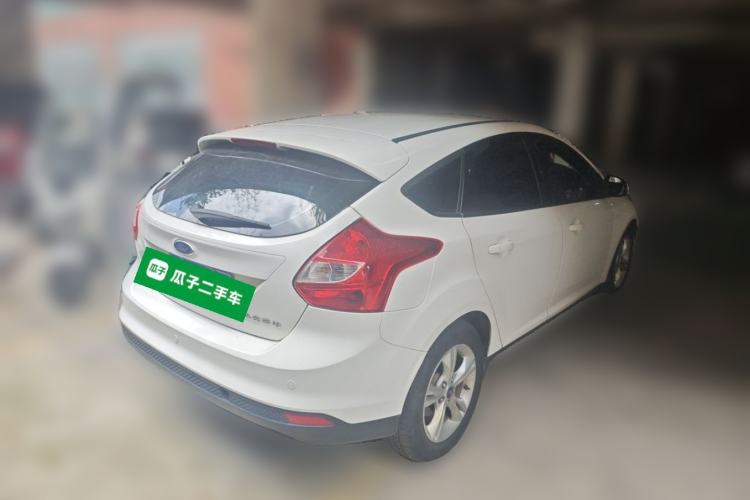Used Ford Focus 2012 Hatchback 1.6L Automatic Fashion Edition Rear Right 45 Deg