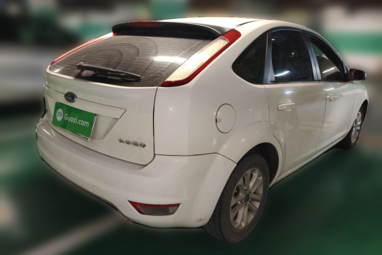 Used Ford Focus 2012 Hatchback Classic 1.8L Automatic Base Model Rear Right 45 Deg