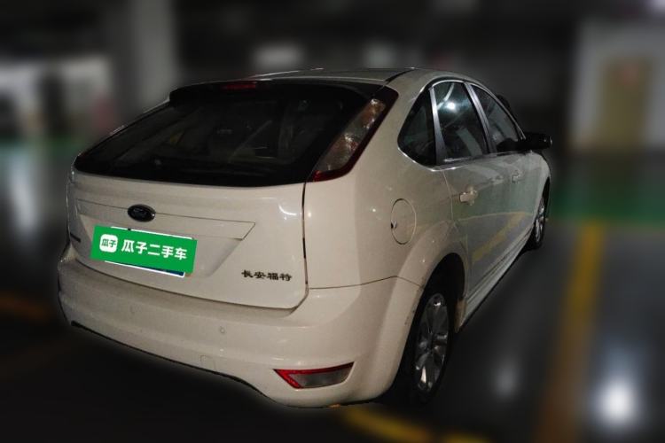 Used Ford Focus 2012 Hatchback Classic 1.8L Automatic Fashion Edition Rear Right 45 Deg