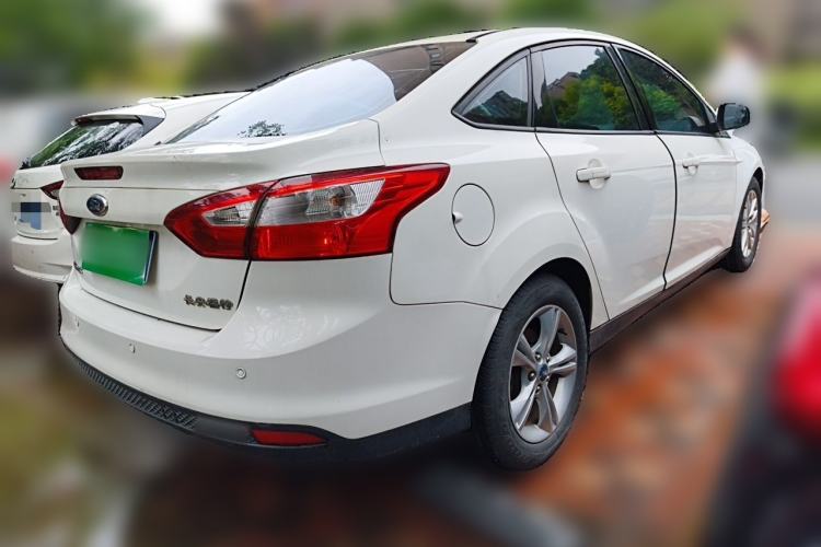 Used Ford Focus 2012 Sedan 1.6L Automatic Fashion Edition Rear Right 45 Deg