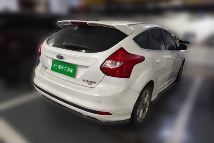 Used Ford Focus 2012 Hatchback 2.0L Manual Luxury Sport Model Rear Right 45 Deg