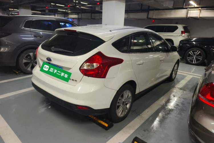 Used Ford Focus 2012 Hatchback 1.6L Automatic Comfort Model Rear Right 45 Deg