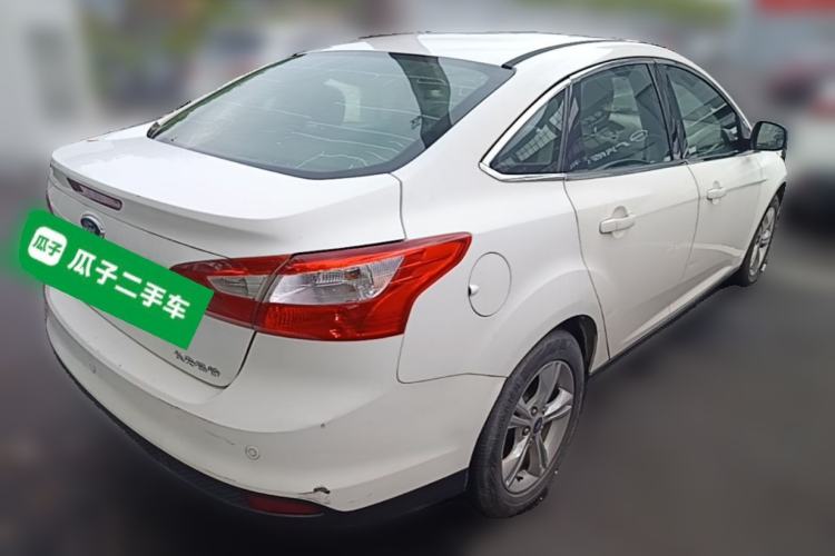 Used Ford Focus 2012 Sedan 1.6L Manual Fashion Edition Rear Right 45 Deg