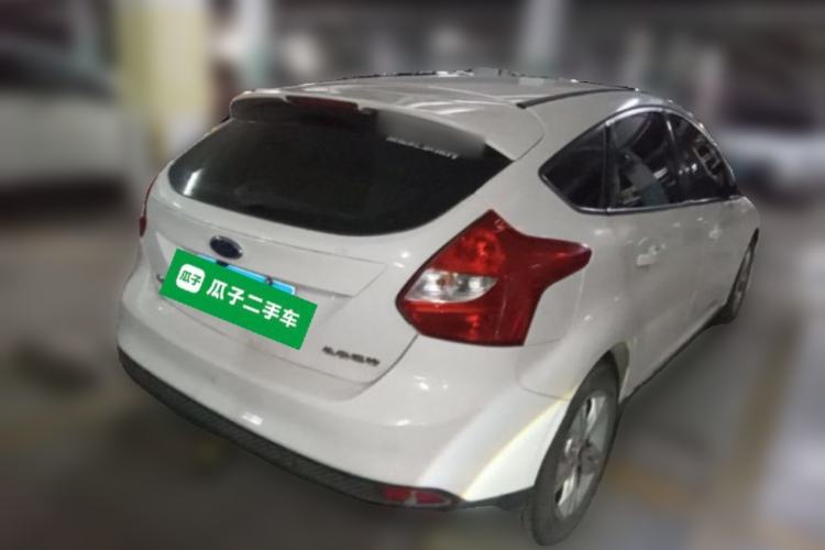 Used Ford Focus 2012 Hatchback 1.6L Automatic Fashion Edition Rear Right 45 Deg