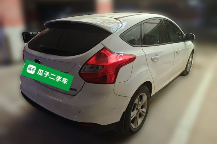 Used Ford Focus 2012 Hatchback 1.6L Automatic Fashion Edition Rear Right 45 Deg