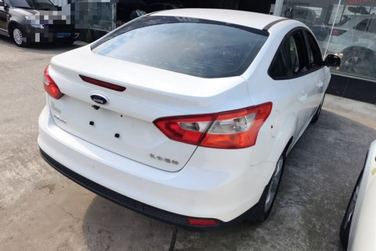 Used Ford Focus 2012 Sedan 1.6L Automatic Fashion Edition Rear Right 45 Deg