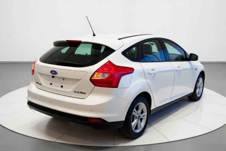 Used Ford Focus 2012 Hatchback 1.6L Automatic Fashion Edition Rear Right 45 Deg