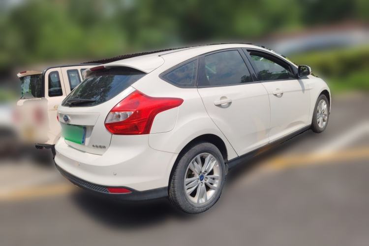 Used Ford Focus 2012 Hatchback 1.6L Automatic Comfort Model Rear Right 45 Deg