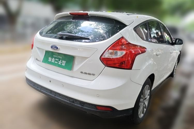 Used Ford Focus 2012 Hatchback 1.6L Automatic Comfort Model Rear Right 45 Deg