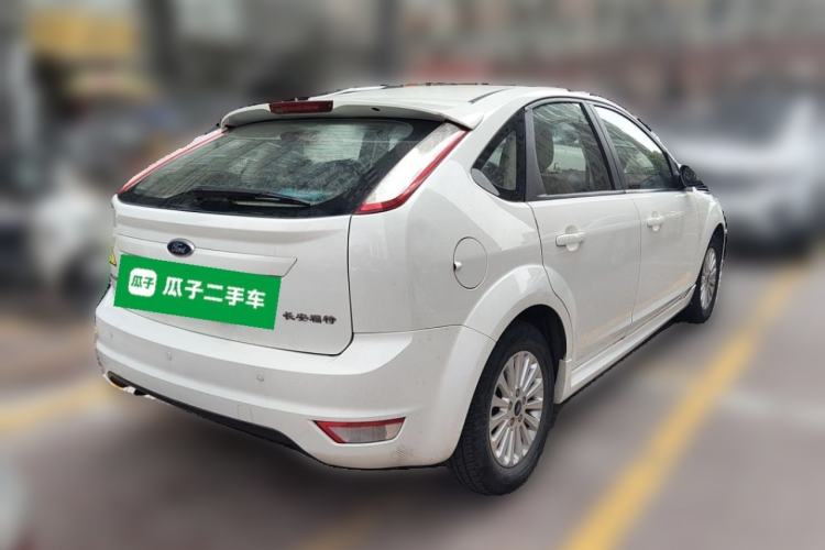 Used Ford Focus 2012 Hatchback Classic 1.8L Automatic Fashion Edition Rear Right 45 Deg