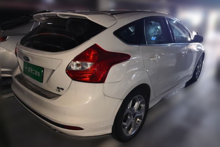 Used Ford Focus 2012 Hatchback 2.0L Automatic Luxury Sport Model Rear Right 45 Deg