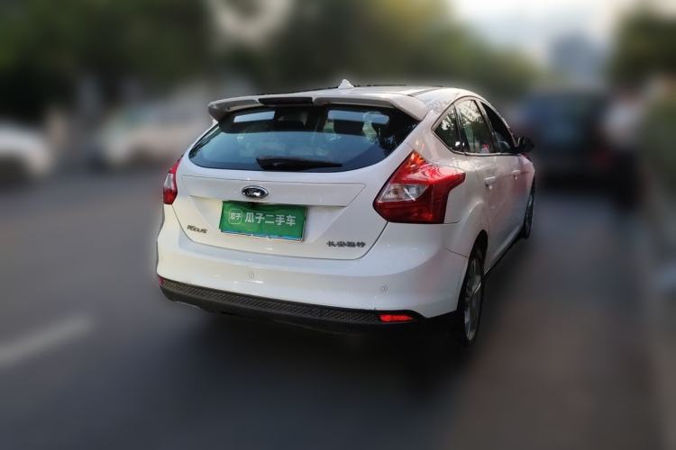 Used Ford Focus 2012 Hatchback 1.6L Automatic Fashion Edition Rear Right 45 Deg