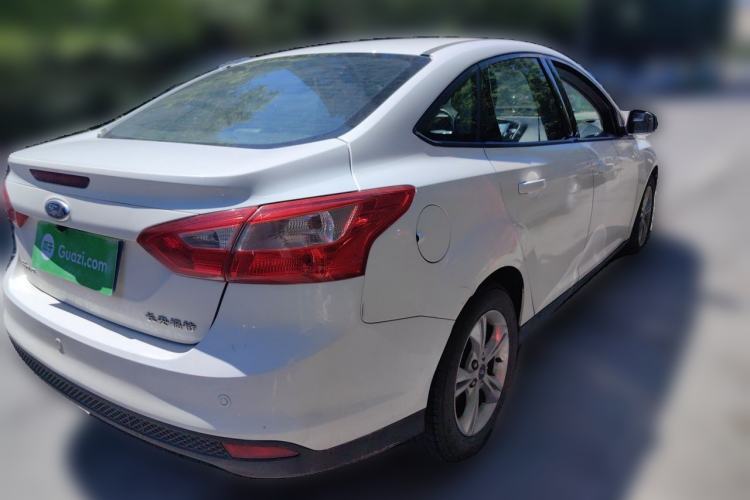 Used Ford Focus 2012 Sedan 1.6L Manual Fashion Edition Rear Right 45 Deg