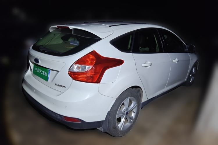 Used Ford Focus 2012 Hatchback 1.6L Automatic Fashion Edition Rear Right 45 Deg