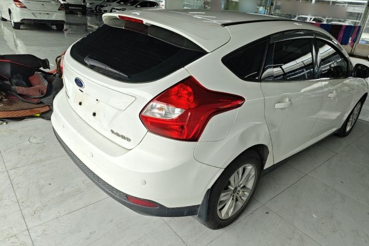 Used Ford Focus 2012 Hatchback 1.6L Automatic Comfort Model Rear Right 45 Deg