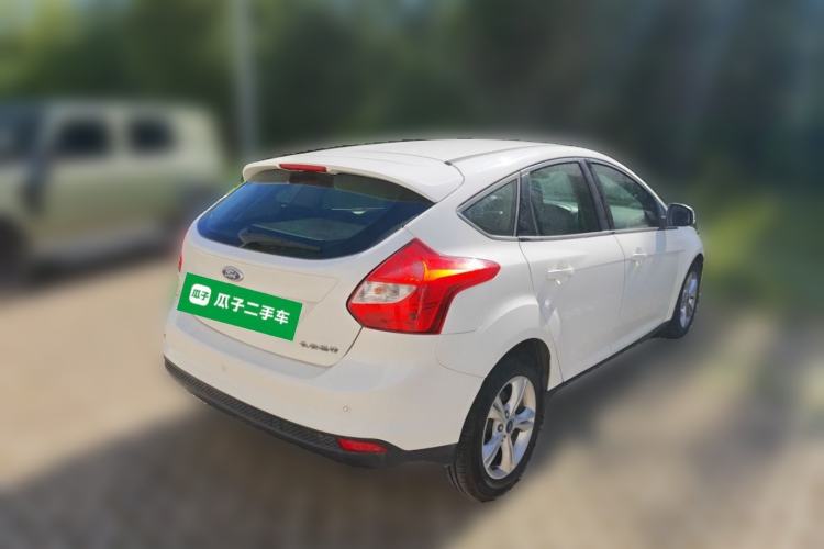 Used Ford Focus 2012 Hatchback 1.6L Automatic Fashion Edition Rear Right 45 Deg