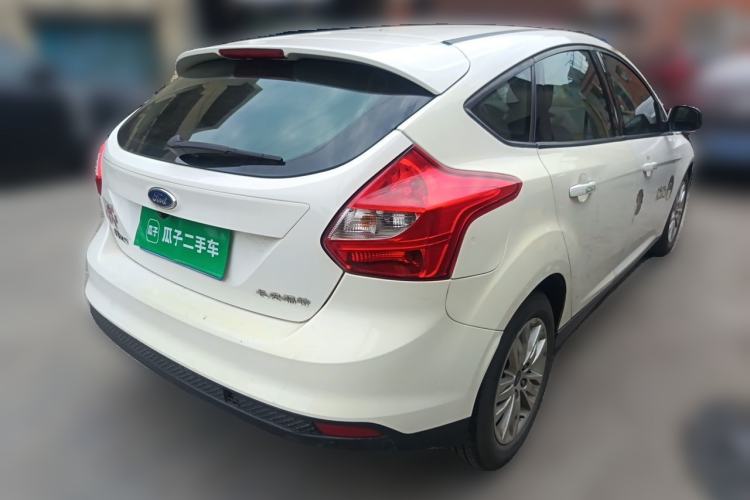 Used Ford Focus 2012 Hatchback 1.6L Automatic Comfort Model Rear Right 45 Deg