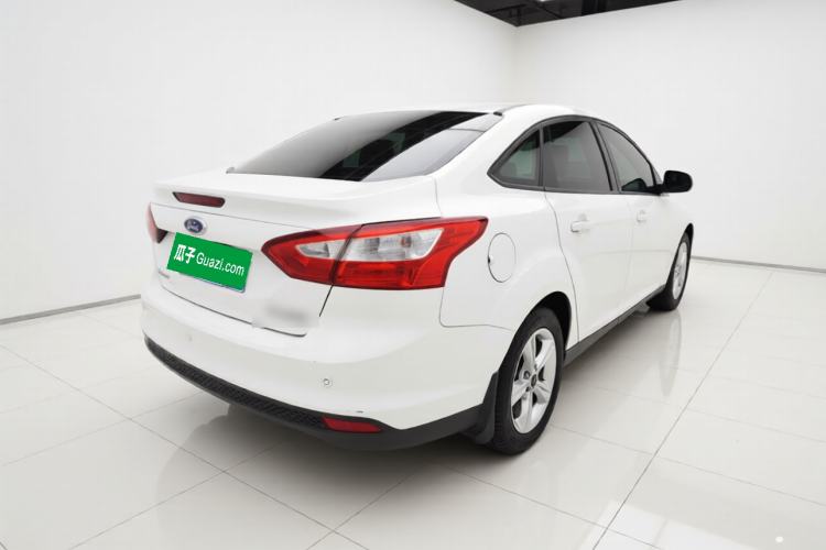 Used Ford Focus 2012 Sedan 1.6L Automatic Fashion Edition Rear Right 45 Deg