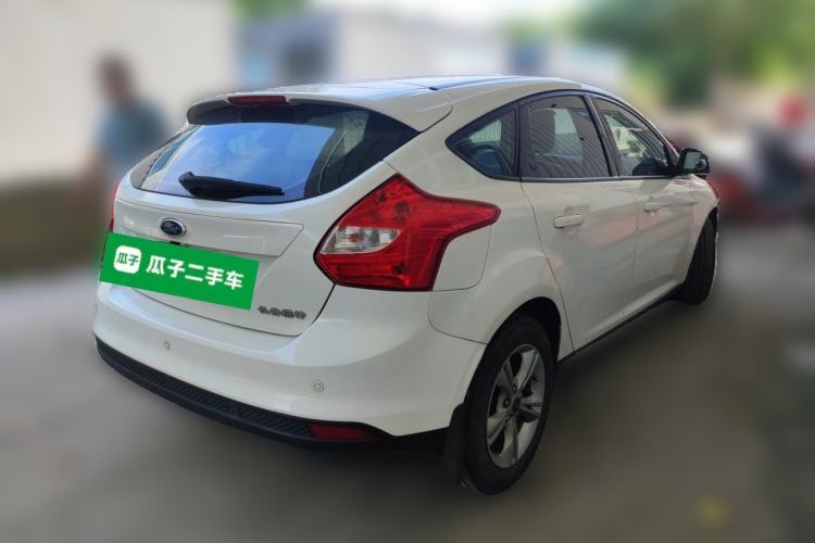 Used Ford Focus 2012 Hatchback 1.6L Automatic Fashion Edition Rear Right 45 Deg