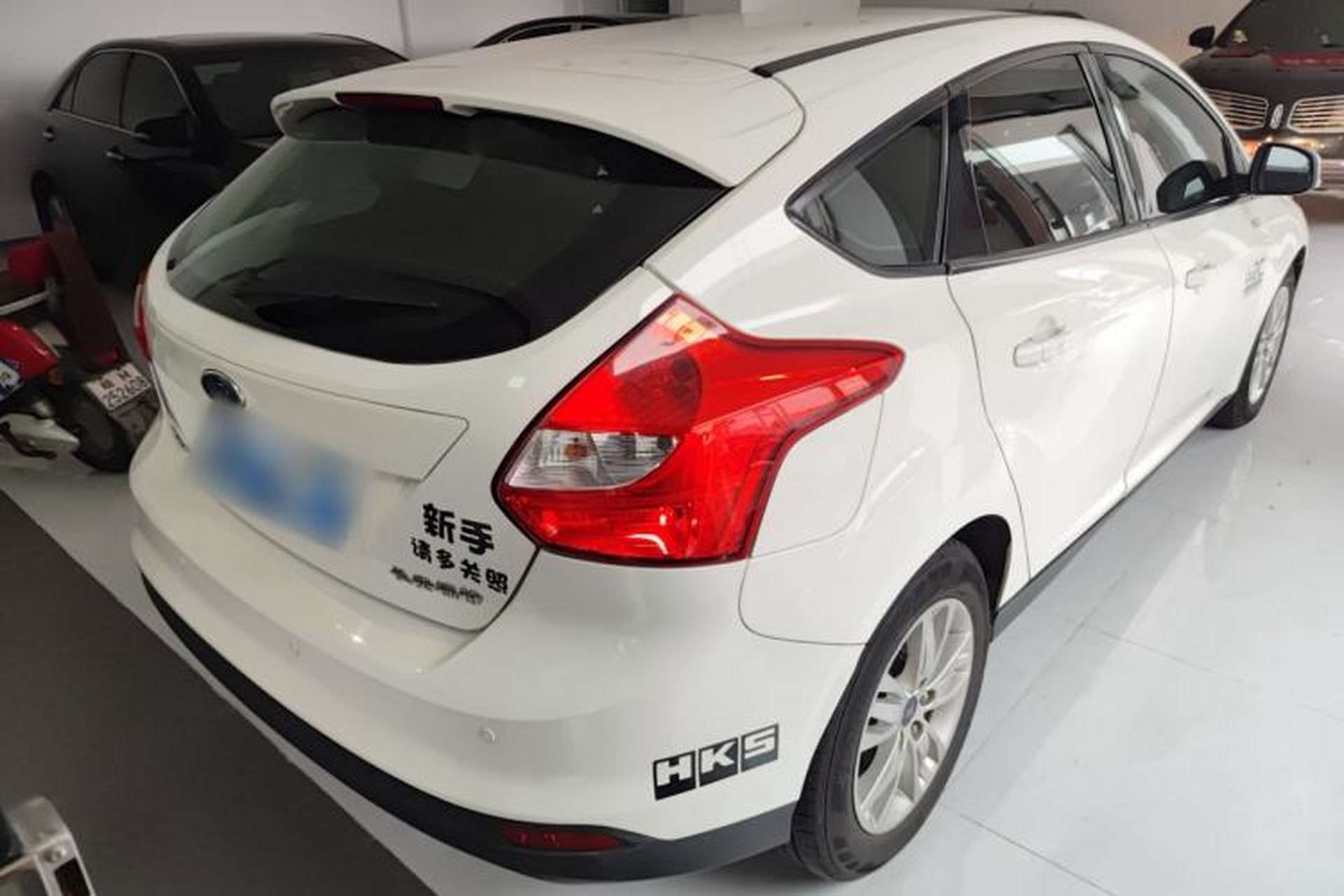 Used Ford Focus 2012 Hatchback 1.6L Automatic Comfort Model Rear Right 45 Deg