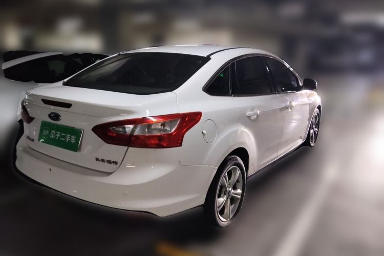 Used Ford Focus 2012 Sedan 1.6L Automatic Fashion Edition Rear Right 45 Deg
