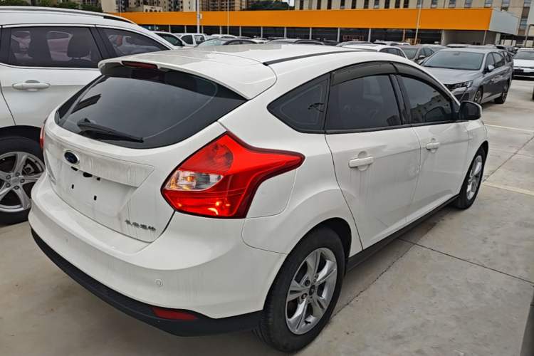 Used Ford Focus 2012 Hatchback 1.6L Automatic Fashion Edition Rear Right 45 Deg