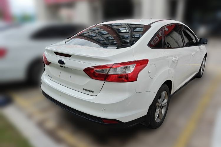 Used Ford Focus 2012 Sedan 1.6L Automatic Fashion Edition Rear Right 45 Deg