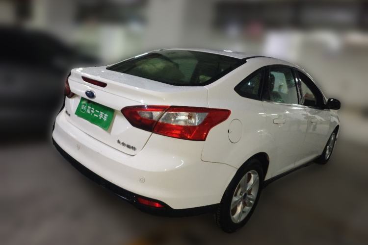 Used Ford Focus 2012 Sedan 1.6L Manual Fashion Edition Rear Right 45 Deg