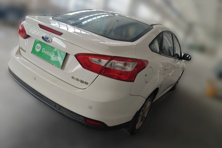 Used Ford Focus 2012 Sedan 1.6L Automatic Fashion Edition Rear Right 45 Deg