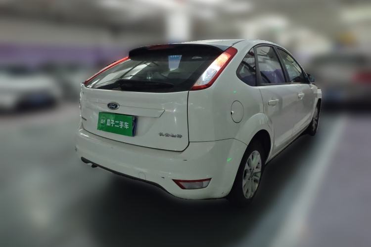 Used Ford Focus 2012 Hatchback Classic 1.8L Manual Base Model Rear Right 45 Deg