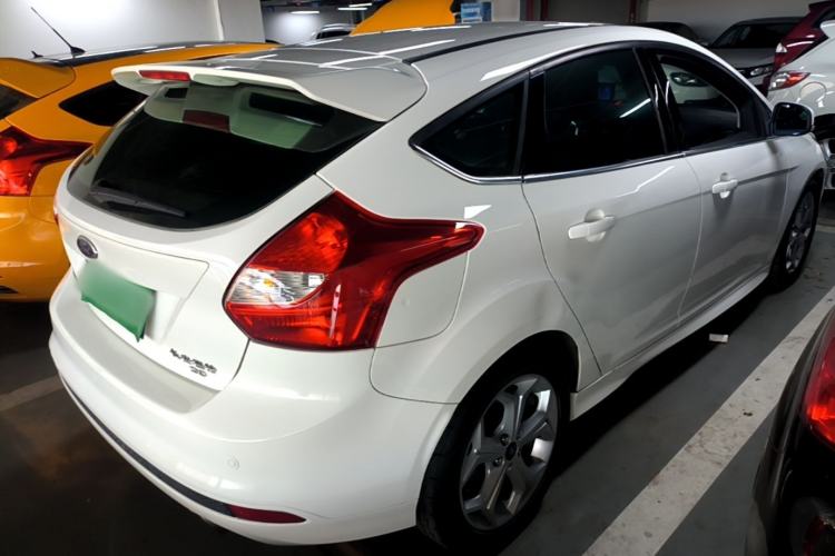 Used Ford Focus 2012 Hatchback 2.0L Manual Luxury Sport Model Rear Right 45 Deg