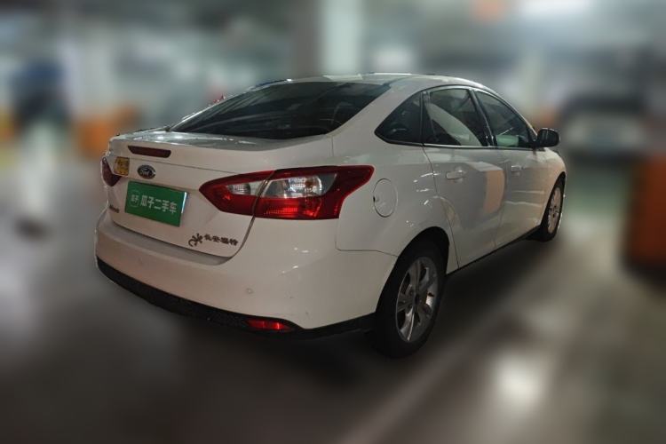 Used Ford Focus 2012 Sedan 1.6L Manual Fashion Edition Rear Right 45 Deg